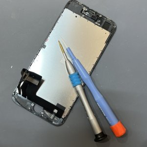 iPhoneSE2 パネル交換