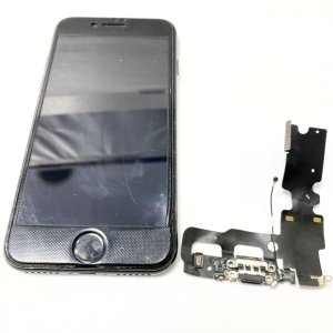 iPhone 7 ライトニング交換