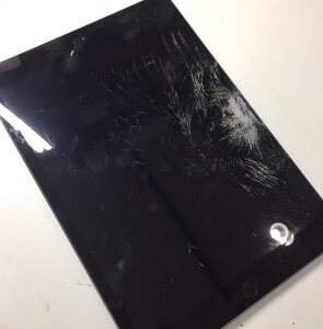 iPad 第5世代 フロントガラス交換 液晶交換