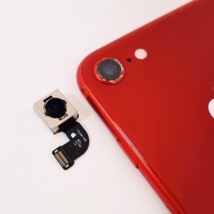 iPhoneSE2 アウトカメラ交換修理