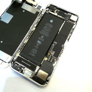 iPhone8 バッテリー交換