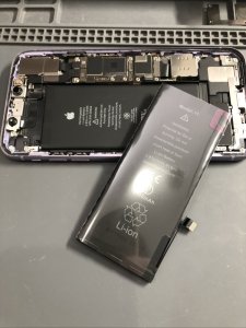 iPhone11 バッテリー交換
