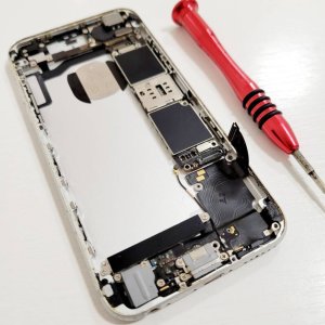 iPhone6S ライトニング修理