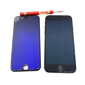 iPhoneSE2 液晶交換修理