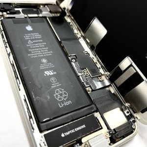 iPhone8 バッテリー交換