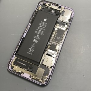 iPhone11 バッテリー交換