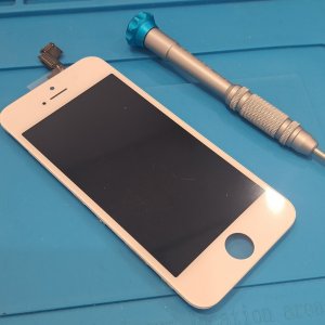 iPhoneSE アイフォンSE 液晶交換