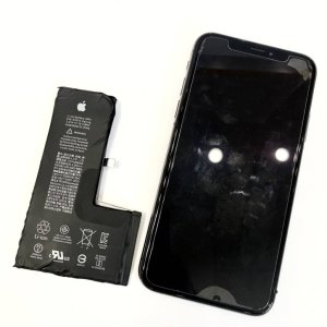 iPhone XS バッテリー交換
