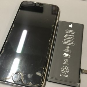 iPhone6S バッテリー交換