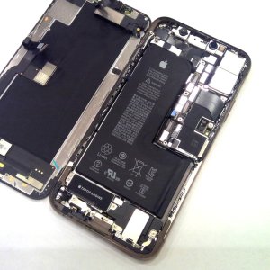 iPhoneXS バッテリー交換