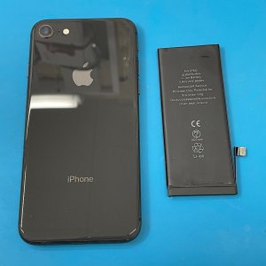 iPhone8 バッテリー交換修理