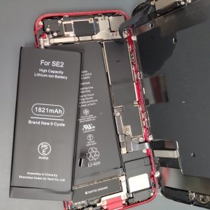 iPhoneSE2 バッテリー交換