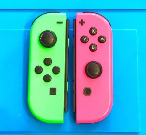 Nintendo Switch ジョイコン修理