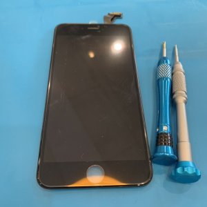 iPhone8 フロントパネル交換