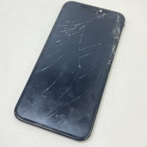 iPhoneXR フロントパネル交換