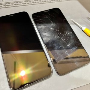 iPhoneX 画面割れ修理 フロントパネル交換