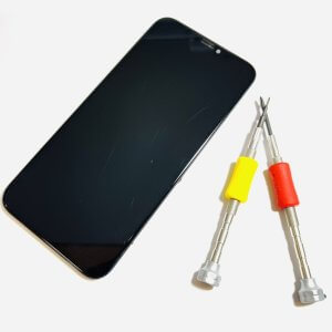 iPhoneXS 液晶パネル交換 落とした衝撃で画面のタッチ操作ができなくなってしまった…