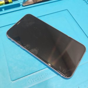 iPhone11 アイフォン11 画面割れ修理