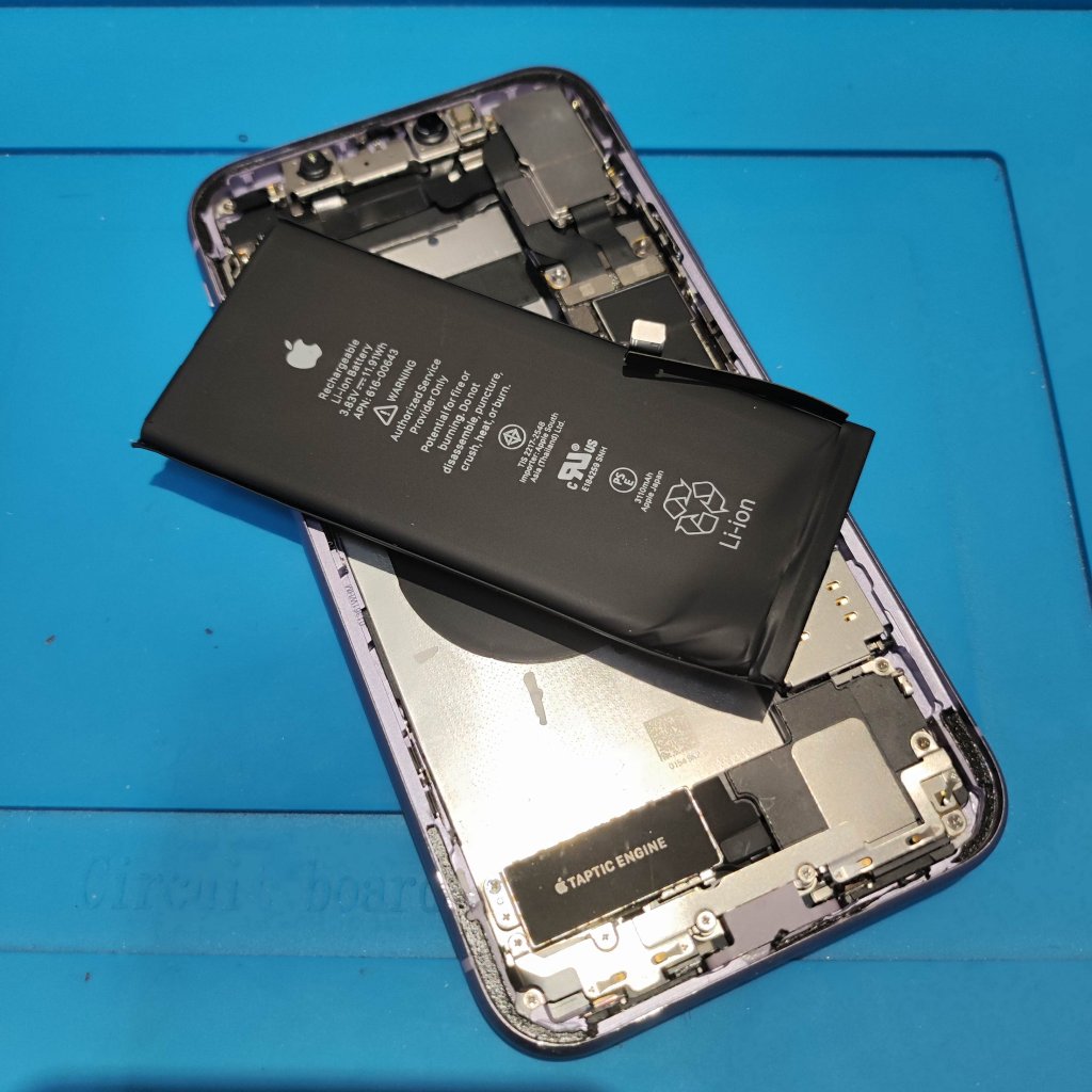 iPhone11 バッテリー交換