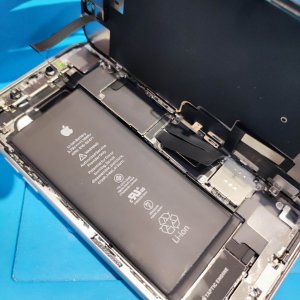 iPhoneXR バッテリー交換