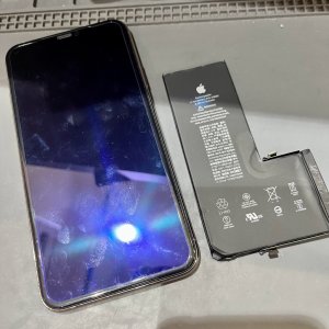 iPhone11ProMax バッテリー交換