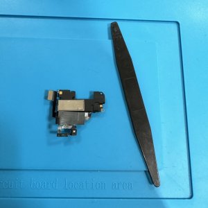 iPhoneXS 近接センサー交換