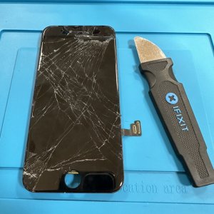 iPhoneSE2 液晶交換