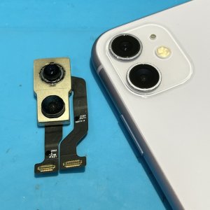 iPhone11 アイフォン11 アウトカメラ交換修理