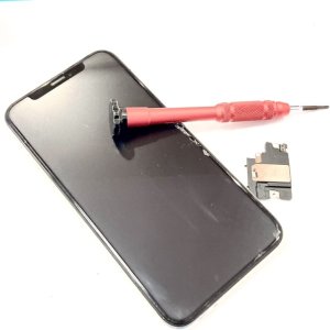 iPhoneXS ラウンドスピーカー修理