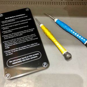 iPhoneXS Max 画面割れ修理