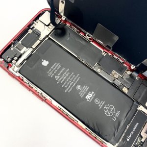 iPhone 8 バッテリー交換