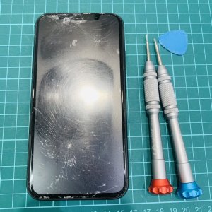 iPhone11液晶交換