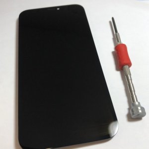 iPhone12     液晶パネル交換  画面が急に映らなくなってしまい…