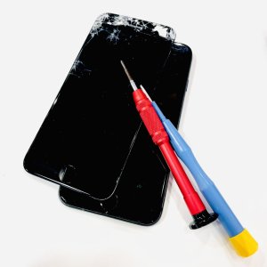 iPhone8 フロントパネル交換修理