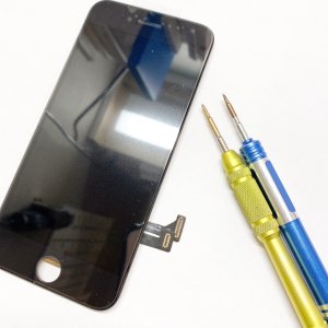 iPhone7 フロントパネル交換