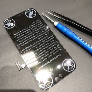 iPhone12mini 液晶交換