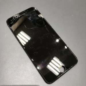 iPhoneSE2 フロントパネル交換