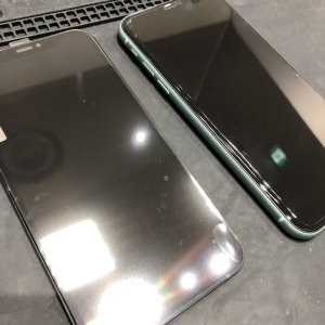 iPhone11 液晶交換