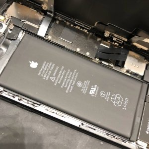 iPhone11 バッテリー交換