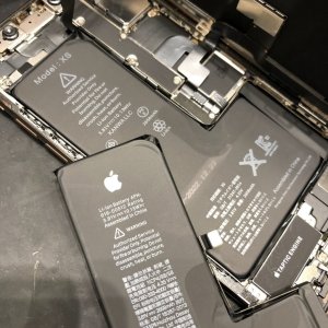 iPhoneXS バッテリー交換