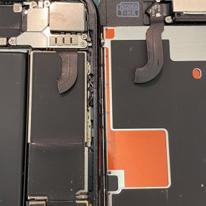 iPhone8　近接センサー交換