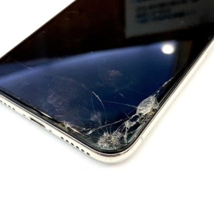 iPhone11 液晶交換