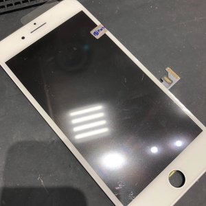 iPhone8Plus フロントパネル交換