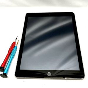 iPad6 液晶交換修理