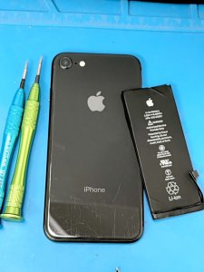 iPhone8 バッテリー交換修理