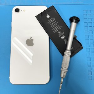 iPhoneSE2 バッテリー交換修理