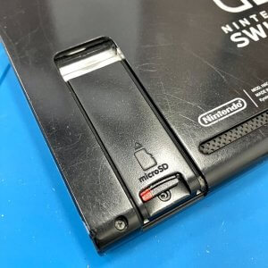 Nintendo Switch マイクロSDカードスロット修理