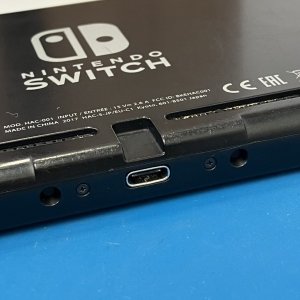 Nintendo Switch ニンテンドー スイッチ ドッグコネクター修理