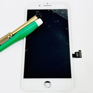 iPhone7plus フロントパネル交換修理