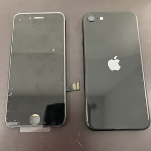 iPhoneSE2 フロントパネル交換